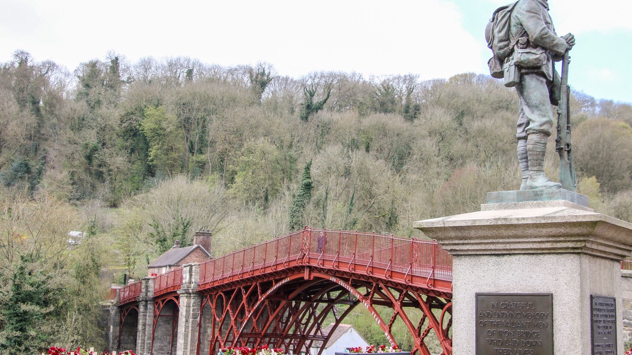 Photo of Others in Eaton Mascott