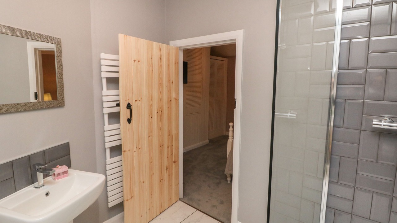 Photo of Bathroom in Monyash