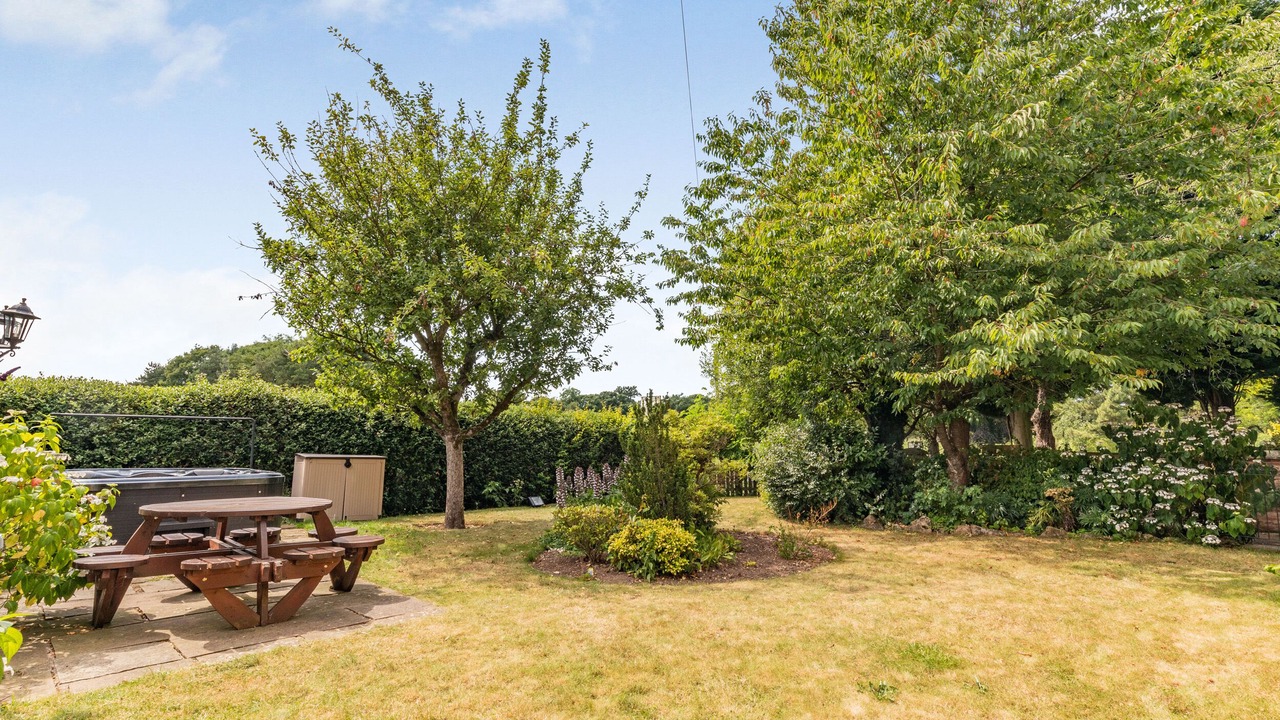 Photo of Others in Hulland Ward