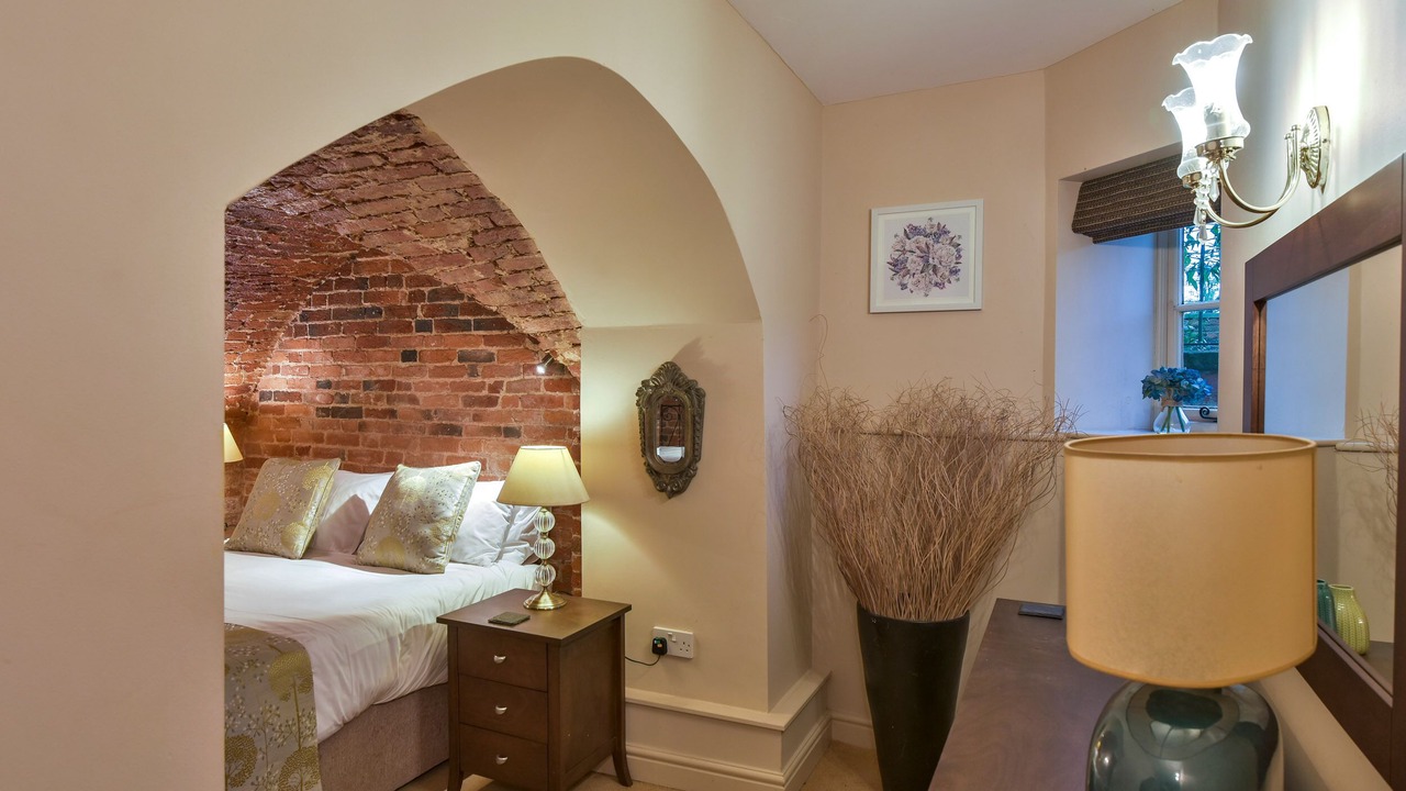 Photo of Others in Hulland Ward