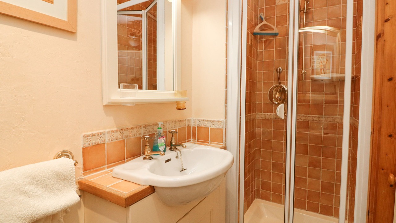 Photo of Bathroom in Watchet