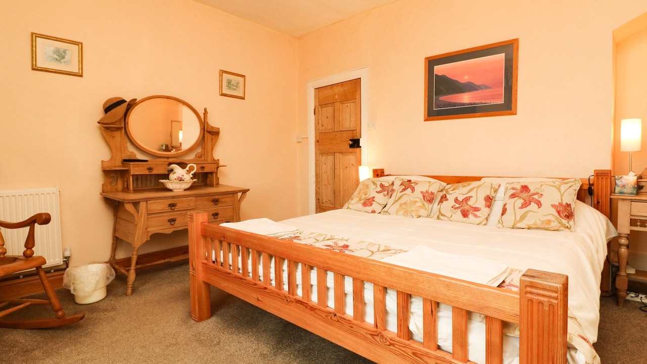 Photo of Others in Watchet