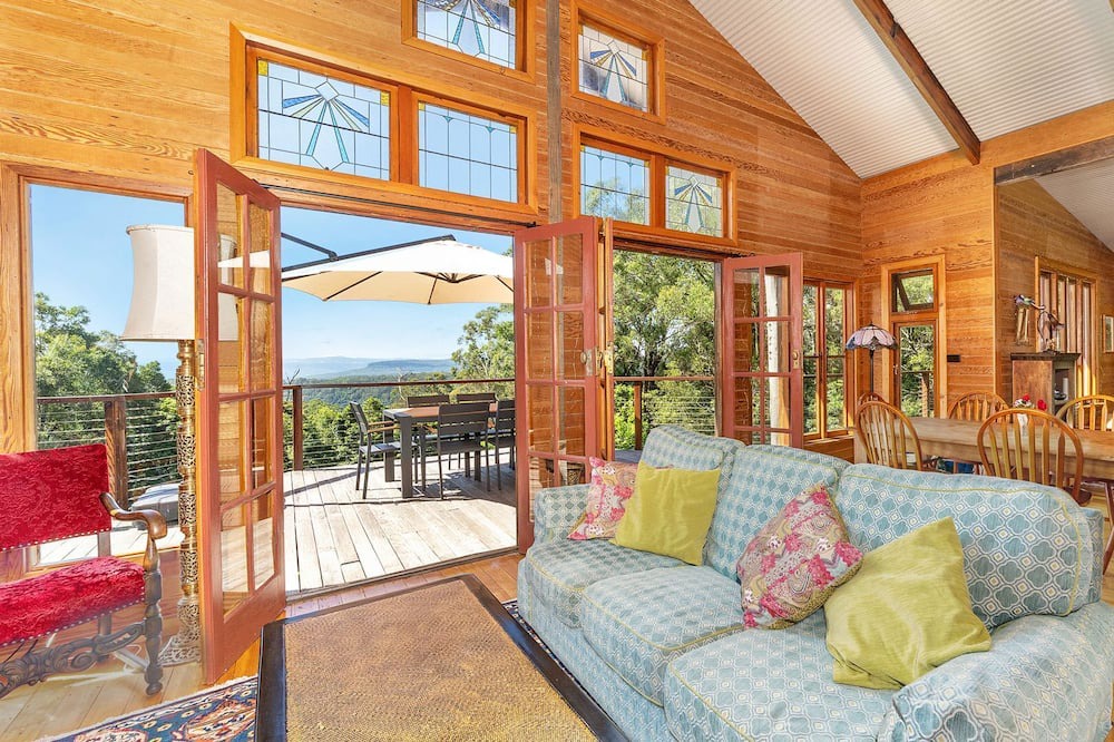 Photo of Livingroom in Beaumont