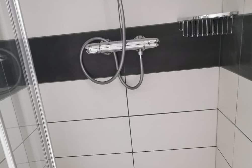 Photo of Bathroom in Le Vivier-sur-Mer