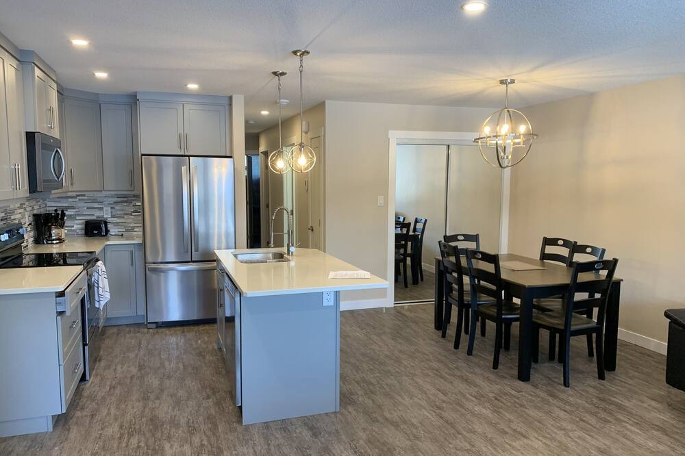 Photo of Kitchen in Katepwa Beach
