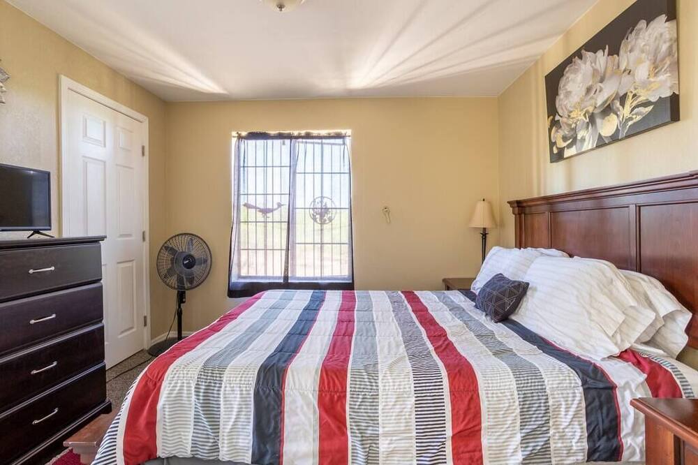 Photo of Bedroom in Arivaca