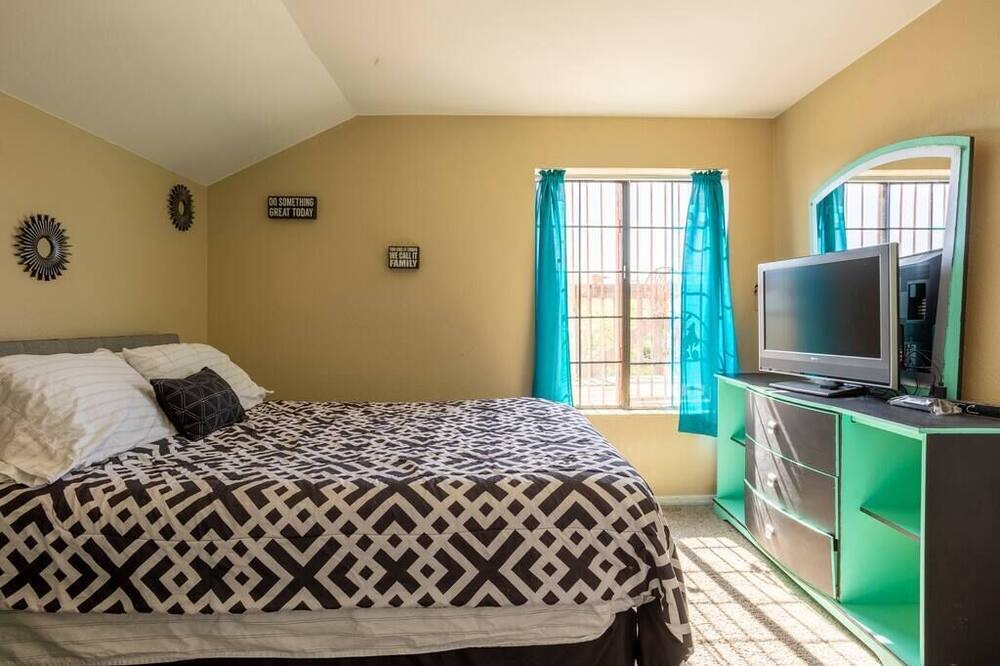 Photo of Bedroom in Arivaca