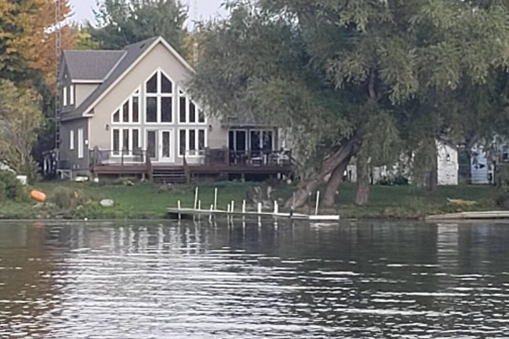 Photo of Outdoor in North Grenville