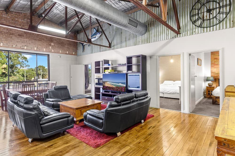 Photo of Others in Cooks Hill