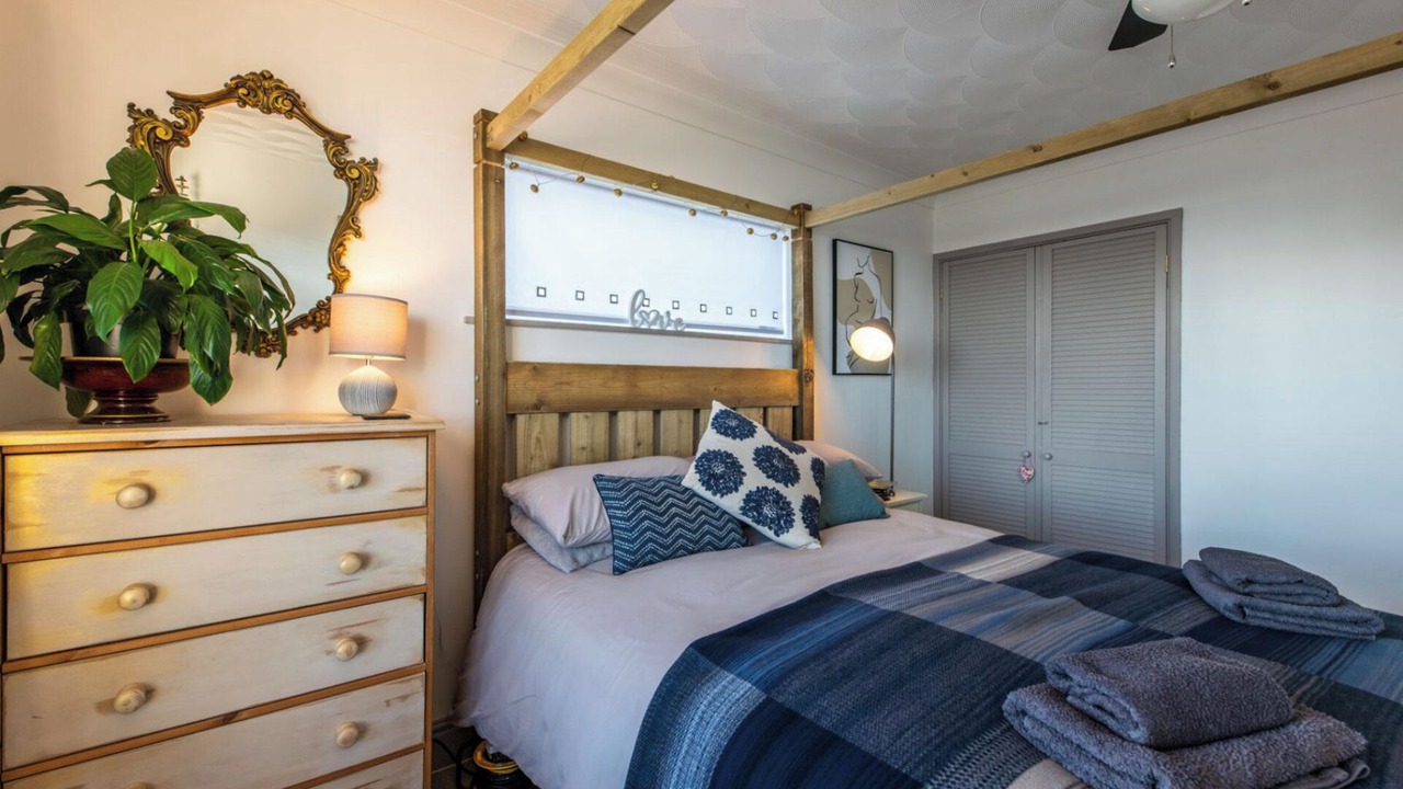 Photo of Others in Looe