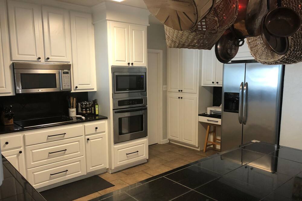 Photo of Kitchen in Malakoff