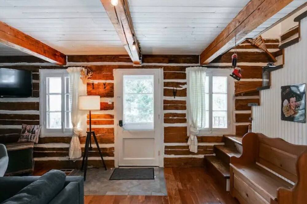 Photo of Livingroom in Sainte-Agathe-des-Monts
