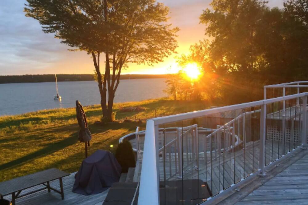 Photo of Patio Balcony in Pontiac