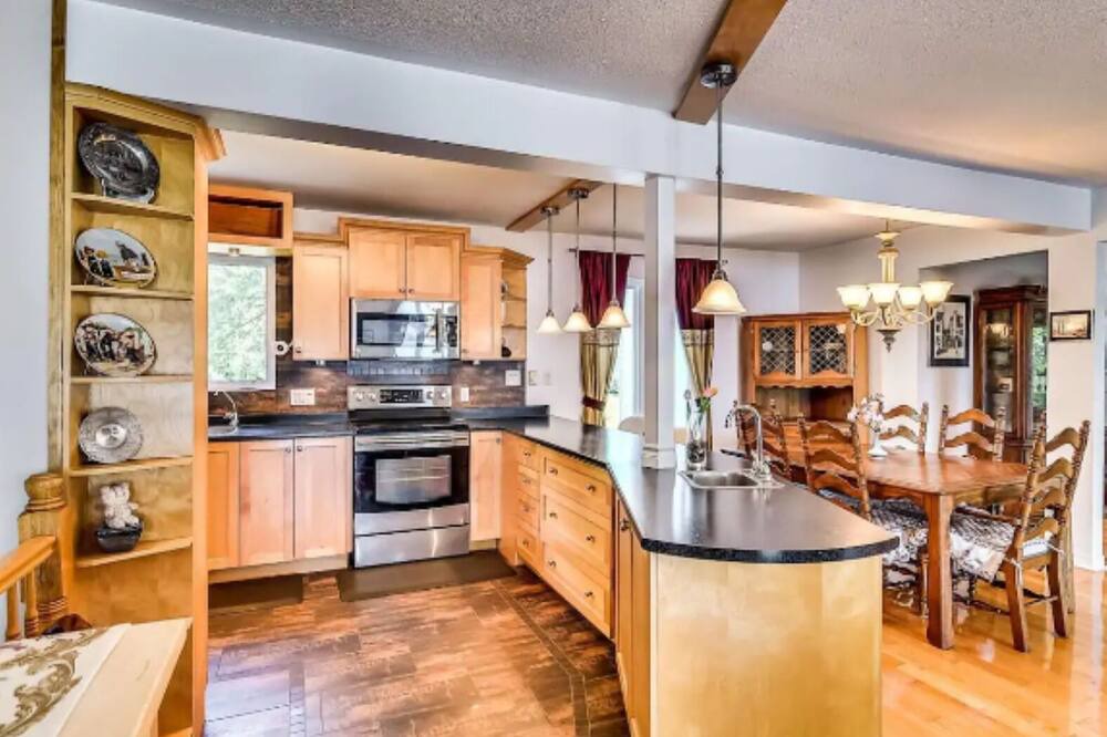 Photo of Kitchen in Pontiac