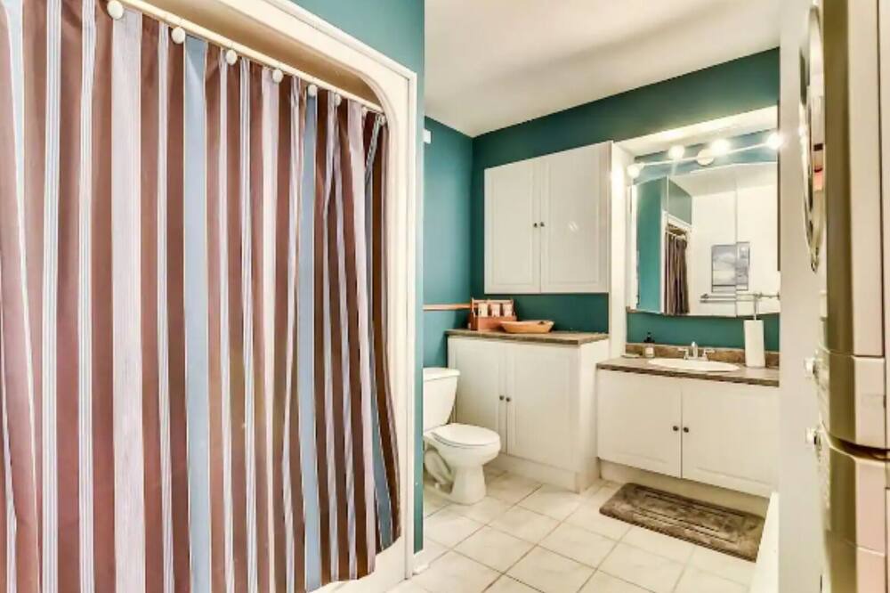 Photo of Bathroom in Pontiac