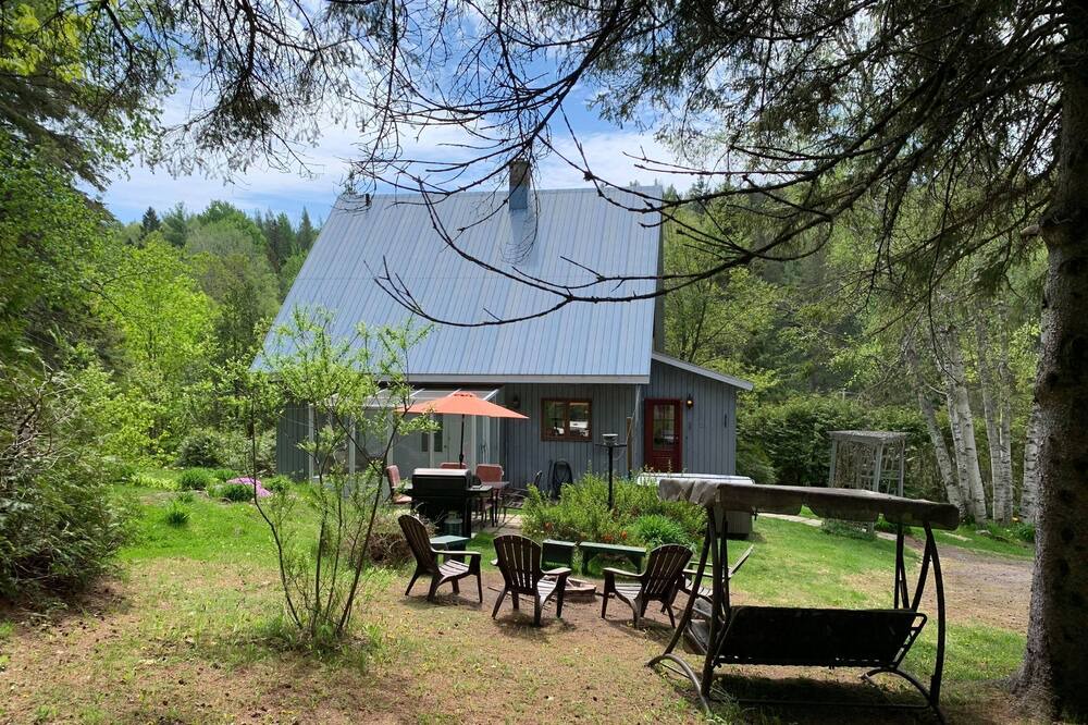 Photo of Outdoor in Sainte-Beatrix