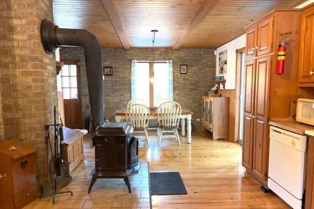 Photo of Livingroom in Sainte-Beatrix