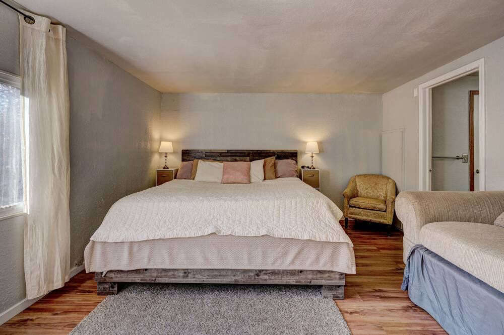 Photo of Bedroom in Norman