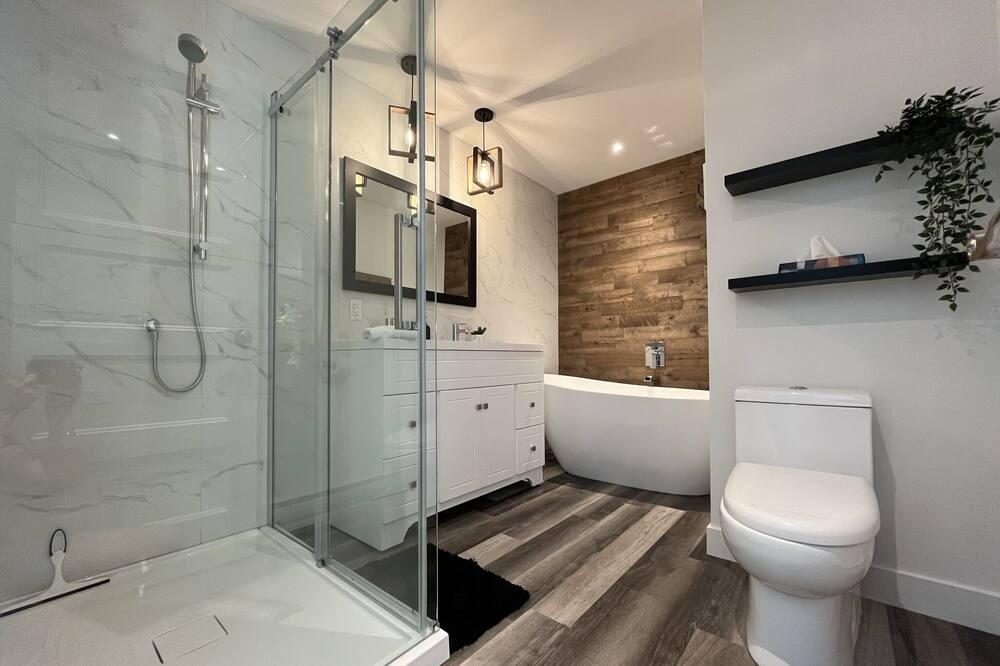 Photo of Bathroom in Shawinigan
