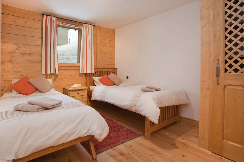 Photo of Bedroom in Le Tour