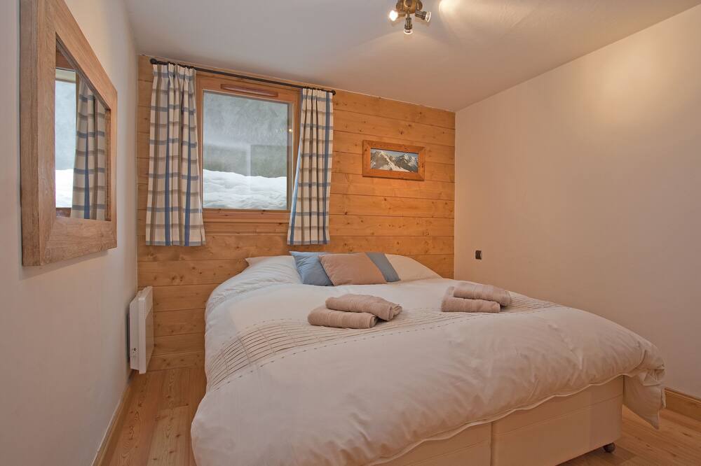 Photo of Bedroom in Le Tour