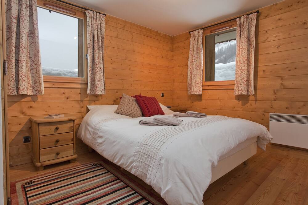 Photo of Bedroom in Le Tour