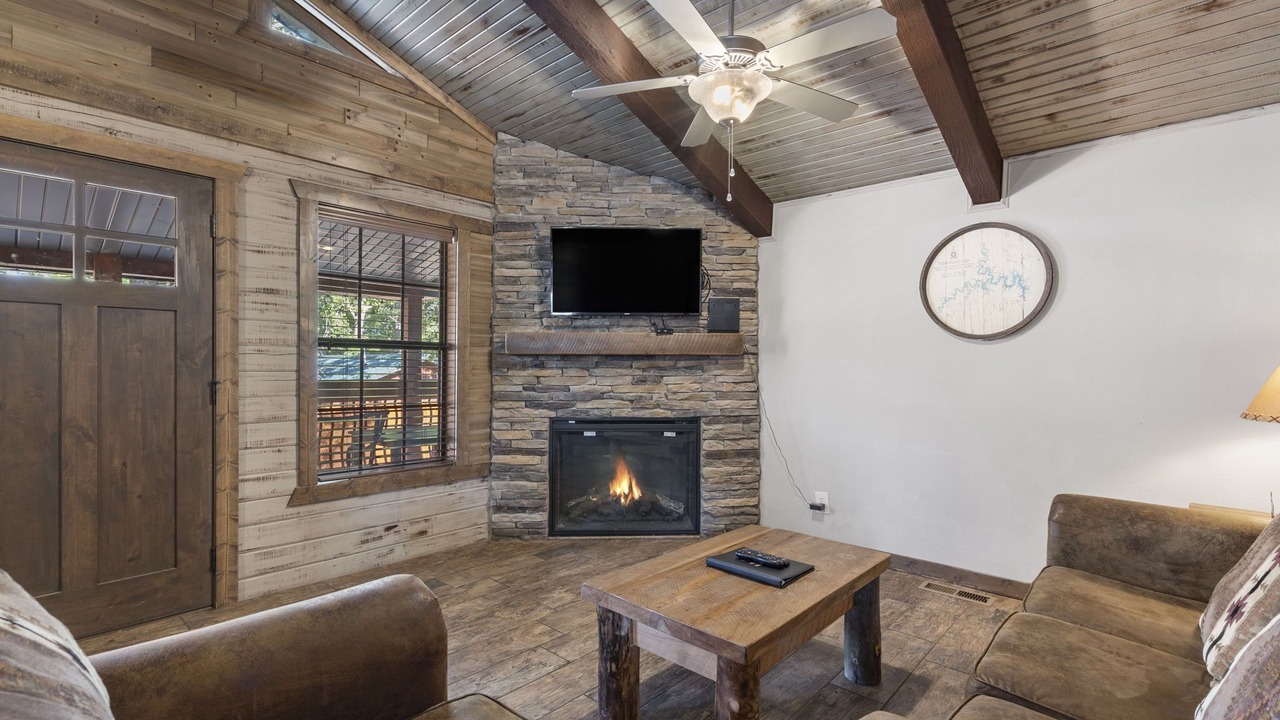 Photo of Livingroom in Indian Point