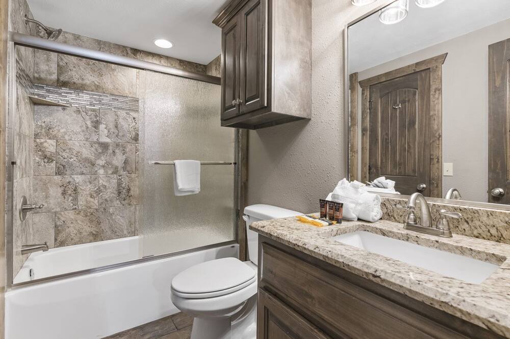 Photo of Bathroom in Indian Point
