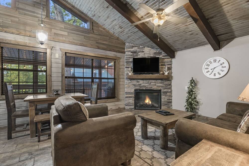 Photo of Livingroom in Indian Point