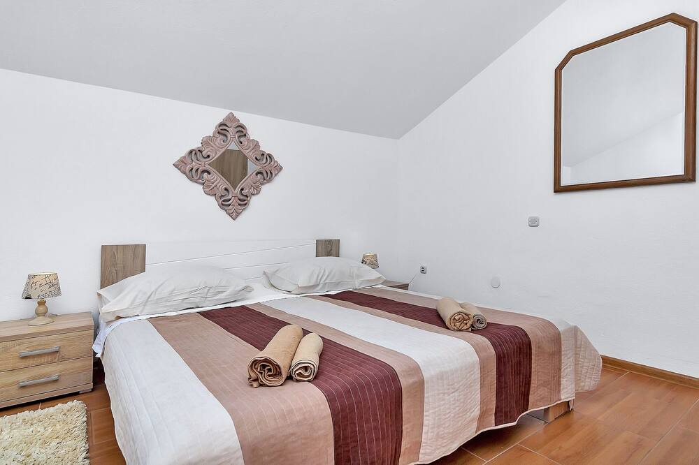 Photo of Bedroom in Krvavica