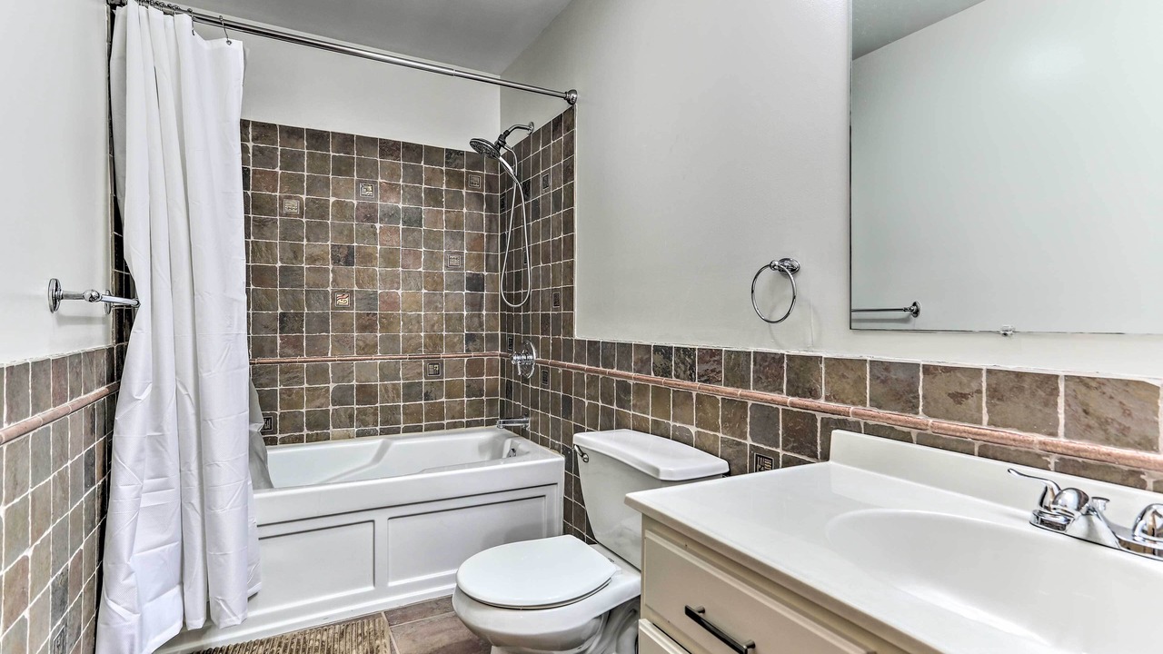 Photo of Bathroom in Circleville