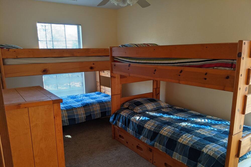 Photo of Bedroom in Vian