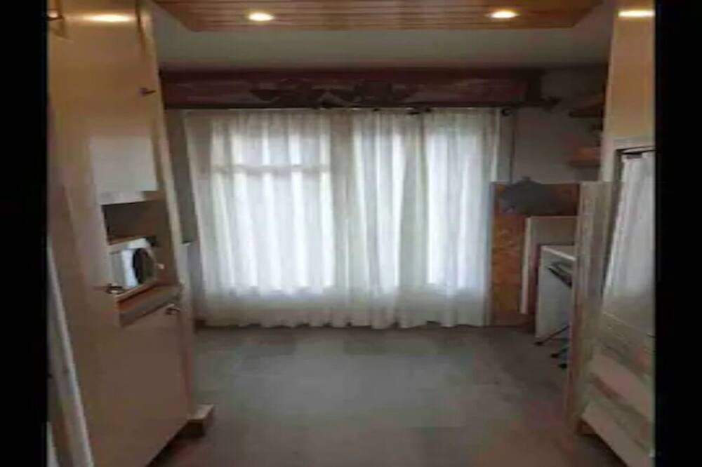 Photo of Bedroom in Noes