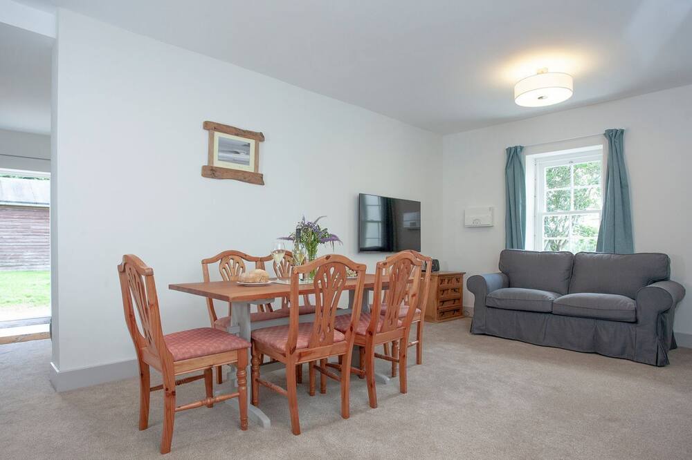 Photo of Livingroom in Barnstaple