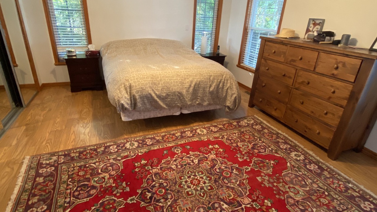 Photo of Bedroom in Dysart et al