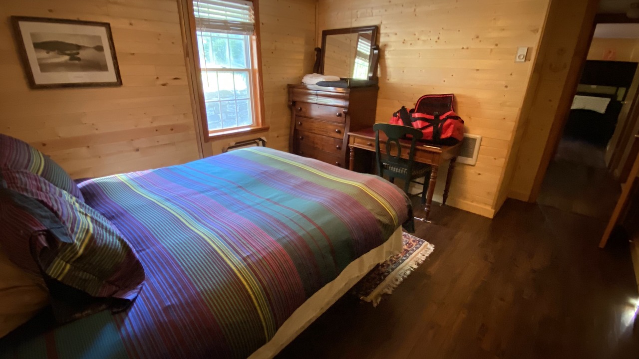 Photo of Bedroom in Dysart et al
