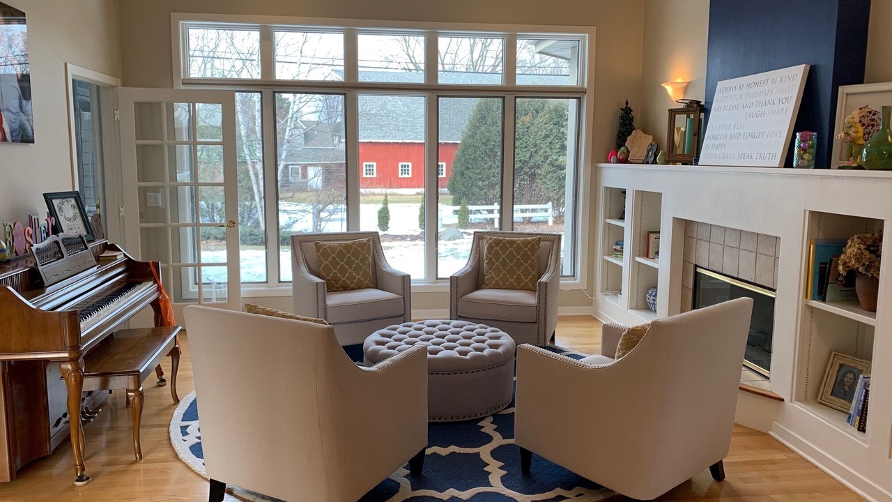 Photo of Livingroom in Neenah