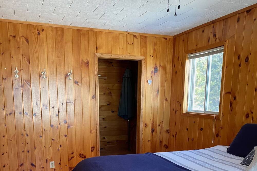Photo of Bedroom in Perrault Falls
