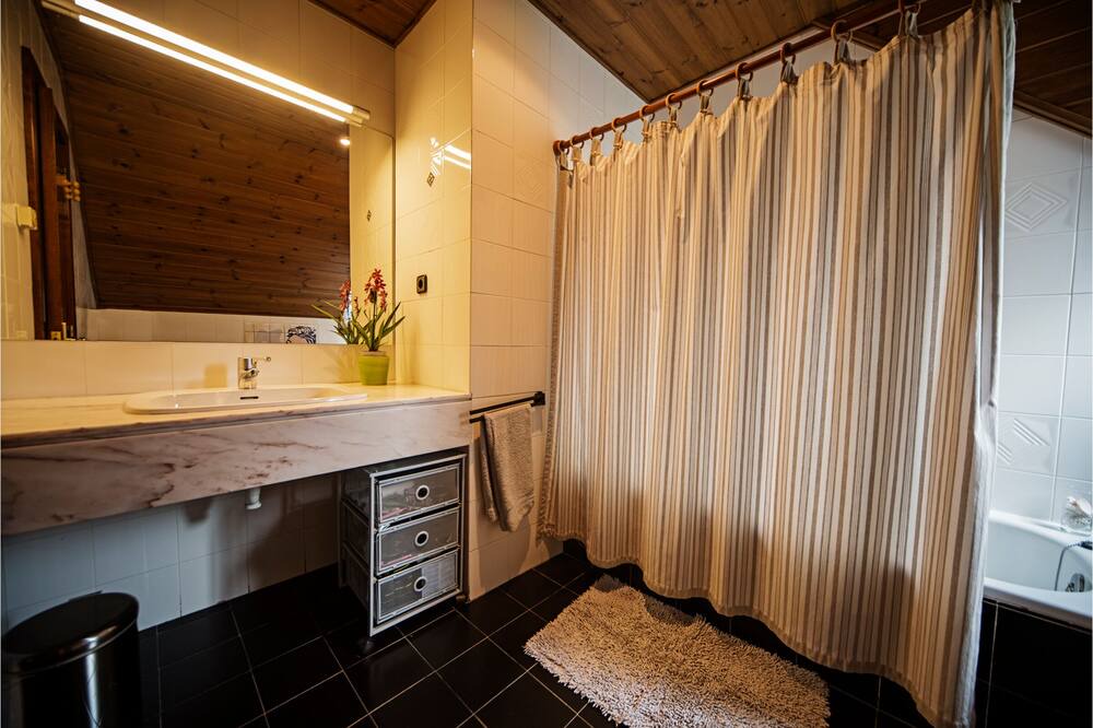 Photo of Bathroom in Vielha