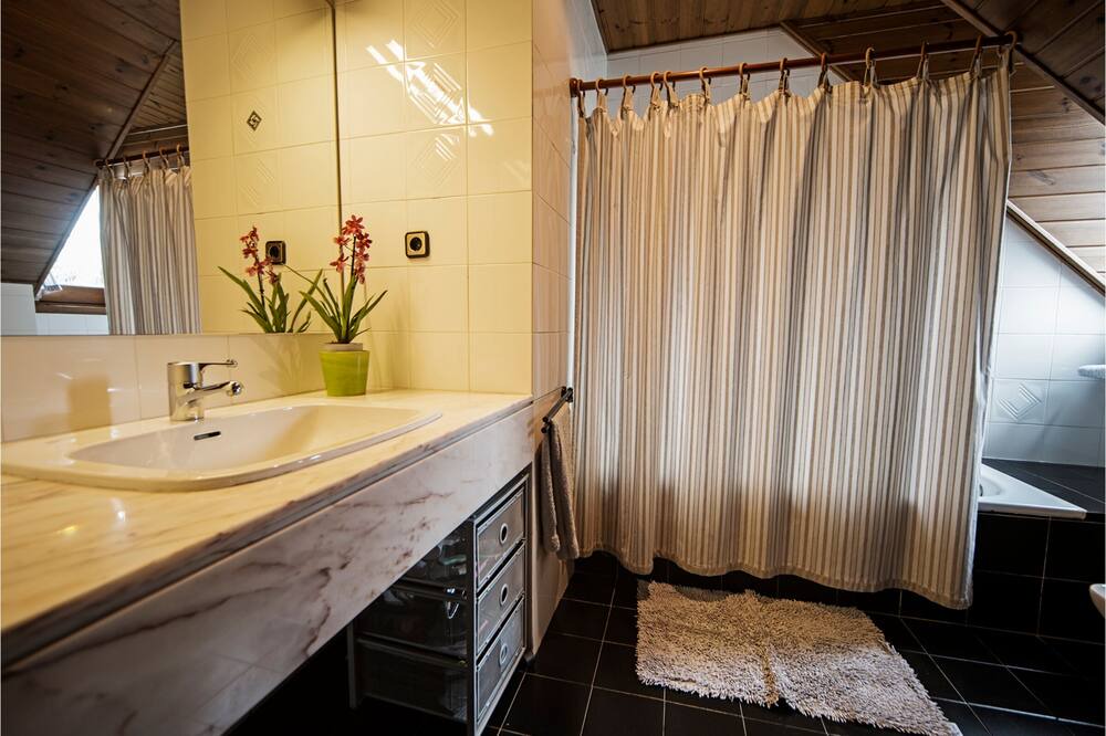 Photo of Bathroom in Vielha