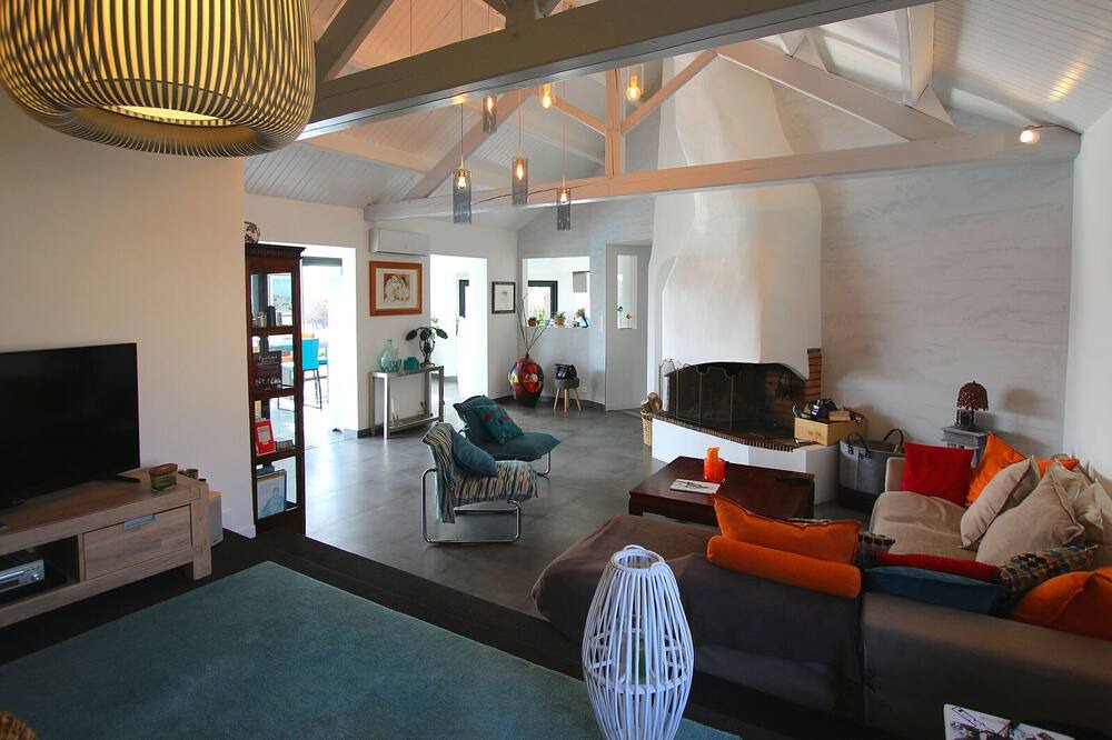 Photo of Livingroom in Tharon-Plage