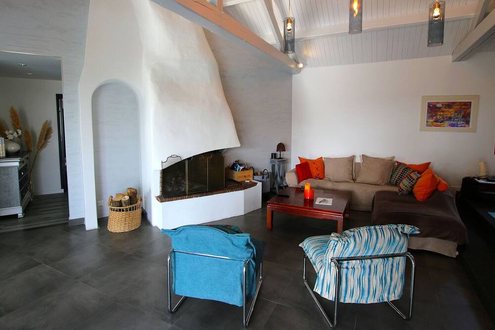 Photo of Livingroom in Tharon-Plage