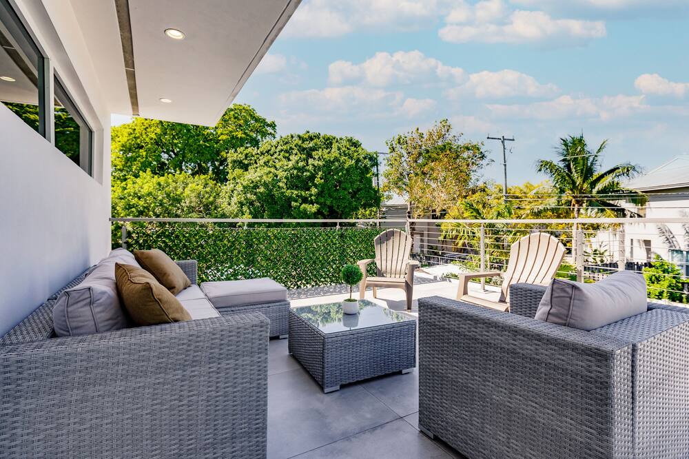 Photo of Patio Balcony in Croissant Park
