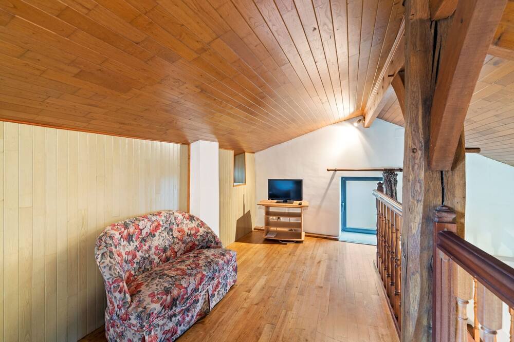 Photo of Livingroom in Loubejac