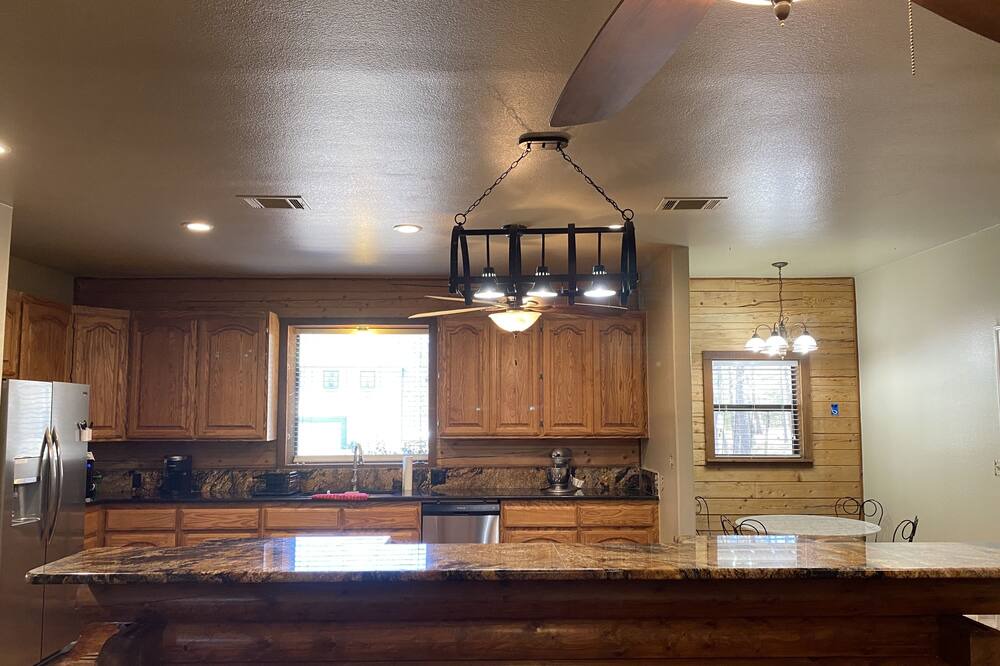 Photo of Kitchen in Quinlan