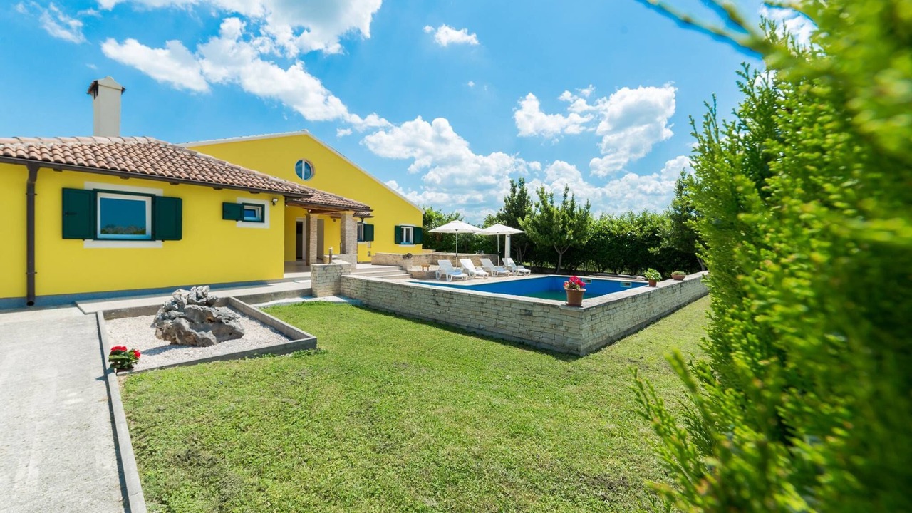 Photo of Outdoor in Lovinac