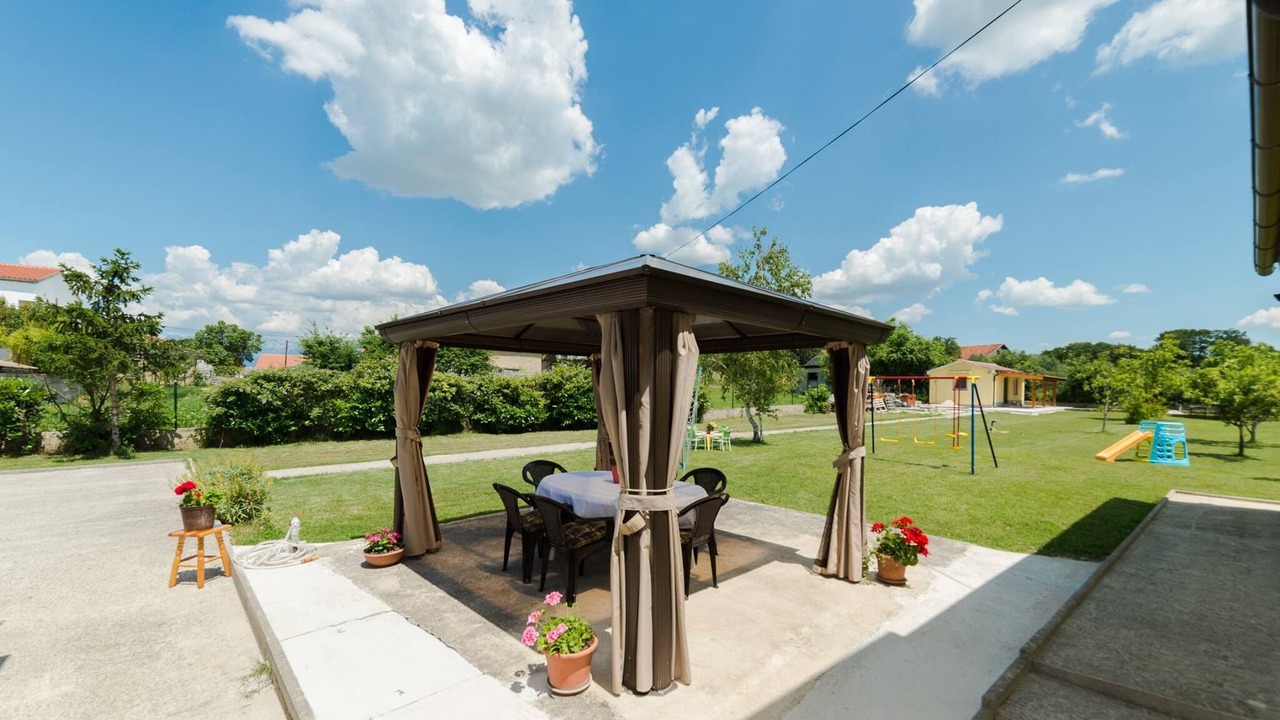 Photo of Outdoor in Lovinac