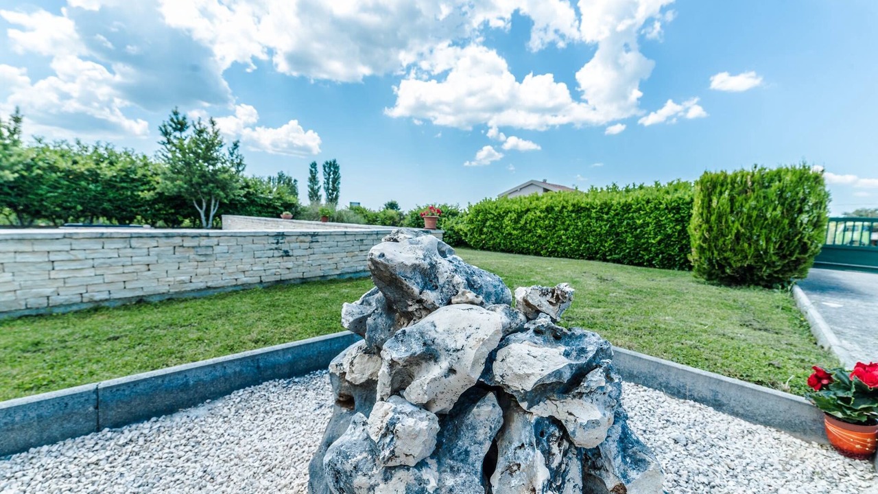 Photo of Outdoor in Lovinac