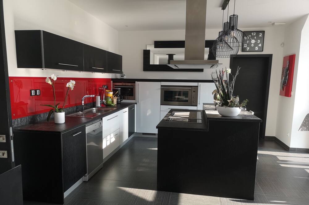 Photo of Kitchen in Nielles-les-Ardres
