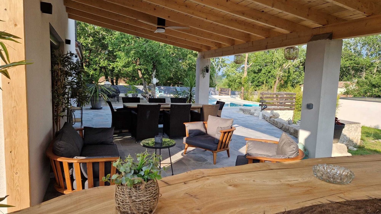 Photo of Outdoor in Saint Alban Auriolles